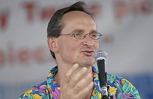 "Nie wolno, bo covid". Cejrowski wyśmiewa zakaz w Warszawie