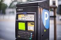 Miejsca nie ma, ale mieszkańcy zaparkują. Nowy patent drogowców