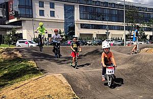 Falenica buduje pumptrack. Kiedy otwarcie?