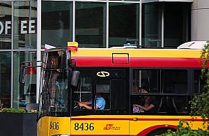 Rozmawiała przez telefon w trakcie jazdy. "Kierowca nie jest niewolnikiem"