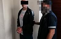 Napad w sklepie na Chrzanowie. "Wyjął nóż krzycząc, że ich zabije"