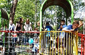 Spółdzielnia: dzieci na placu zabaw są zbyt głośne. "Zmora dla pracujących zdalnie"