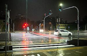 Zielona fala na Modlińskiej? Kierowca: "Robota spaprana"