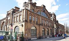 Historyczne bzdury aktywistów. Czym były Hale Mirowskie?