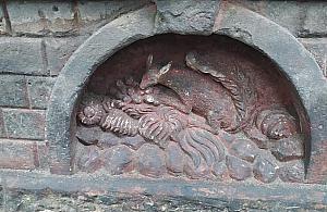 Historyczna sensacja przy Okopowej. Wiewiórka na żydowskim grobie