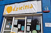 Chaos i handel ubraniami. Co się dzieje w "Dzielni" na Bielanach?
