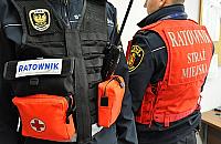 Dramatyczna akcja ratunkowa koło Biedronki. "Karetka przyjechała po 20 minutach"