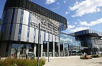 Policja w Galerii Młociny. "Bili i szarpali sprzedawcę"