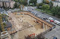 Na Wrzecionie ruszyła budowa bloku. "Dziękujemy za pozbawienie nas parkingów"