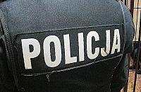 Policja na Książkowej. Z okien leciała marihuana