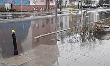 Górczewska pływa. Winna budowa metra?