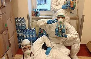 "Wszystkie łóżka zajęte". Dramatyczny apel ze Szpitala Wolskiego