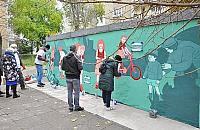 Mieli do�� wandali, namalowali murale