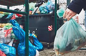 Za śmieci zgodnie z licznikiem wody. Wawer ma inną propozycję