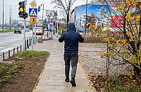 Kawałek chodnika na Modlińskiej. Piesi zyskali... 250 metrów
