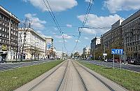 "Zmieńmy nazwę al. Jana Pawła II". Kogo proponują w zamian?