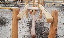 Nowe miejsce do wypoczynku w Międzylesiu. Skwer z boiskiem i placem zabaw