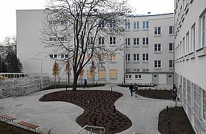 Szkoła jak nowa. Odzyskała przedwojenny wygląd