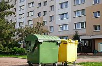 Brud, smród i karaluchy. Spółdzielnia chce zlikwidować wszystkie zsypy