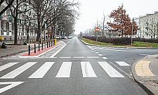 Brzydko, ale skutecznie. Drogowcy zwęzili Kasprowicza