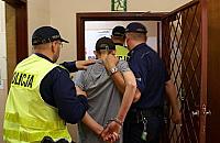Wdar� si� do mieszkania na Nowolipkach, wybi� szyb� i grozi� swojej by�ej partnerce