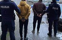 Wycinali katalizatory z zaparkowanych samochod�w. Z�apani na gor�cym uczynku na Fersta
