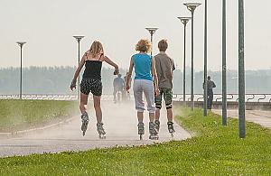 Rząd proponuje zmiany dla rolkarzy. Rowerzyści będą wściekli