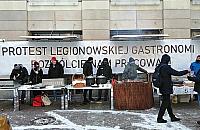 Policyjne naloty w restauracji Qlturalni Qlinarni. "Próbują nas zgnoić, ale my się nie damy"