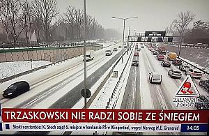 Żenująca kompromitacja TVP. Premier Morawiecki nie radzi sobie ze śniegiem?