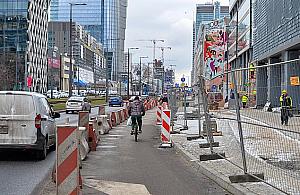 Zmiany na rondzie Daszyńskiego. Zyskają piesi i rowerzyści