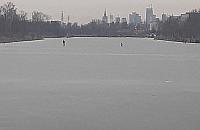 Z małym dzieckiem na sankach na środku Kanału Żerańskiego. "Przecierałam oczy ze zdumienia"