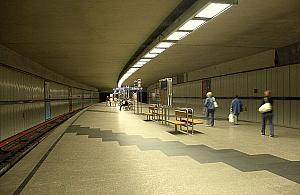 Stacja Politechnika zamknięta. Duże utrudnienia w metrze.