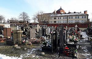 Z wizytą na Wólce. Co warto zobaczyć na cmentarzu Północnym?