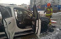 Kobieta wioz�a dziecko, auto stan�o w p�omieniach