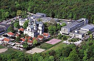 Dyrektor LO im. Archutowskiego miał poważny wypadek. "Prosimy o modlitwę"