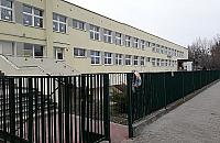 Sanepid zamknął szkołę przy Czumy. Zmarła 32-letnia nauczycielka