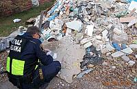 Białołęka pełna dzikich wysypisk. Podatek śmieciowy nie spełnił oczekiwań