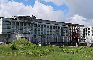 Pustostan kupuje Dom Development. Wiceburmistrz Bielan postraszył EuRoPol Gaz