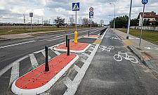 Kraina tysiąca słupków. Drogowcy wyjaśniają zmiany na Bemowie