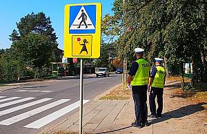 W autobusie głaskał 13-latkę po nodze i opowiadał o seksie. Policja nie chciała zareagować