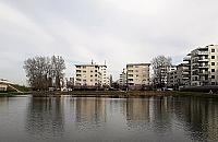 Staw na Górcach oblegany. Nowych ławek nie będzie