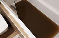 Kto zapłaci za brudną kranówkę? MPWiK: "Woda w stolicy jest smaczna i bezpieczna"