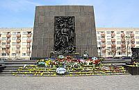 O 12.00 w Warszawie zawyj� syreny. 78 lat od powstania w getcie