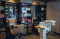 Lockdown przedłużony, ale fryzjerzy wracają. Najmłodsi hybrydowo do szkoły