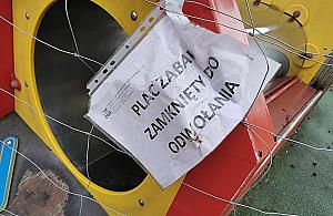 Dlaczego plac zabaw w Falenicy jest zamknięty?