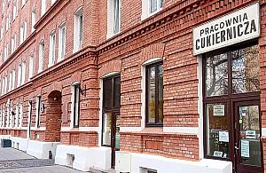 Pączki z Górczewskiej. Szyld z czasów Piłsudskiego zawisł nad cukiernią