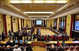 Na ostatniej sesji radnych Warszawy zainteresował tylko seks