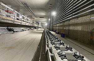 Już montują schody ruchome. Kiedy pojedziemy metrem?