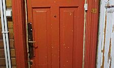 Czy drewniak przy rondzie Żaba przetrwa? Wpisany do rejestru i co dalej?