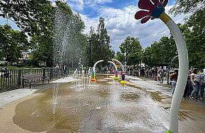 Wodny plac zabaw otwarty. Dzieci nie poznały Jacka Sparrowa